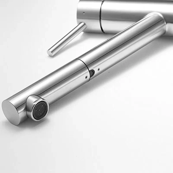 Pull out kitchen sink faucet